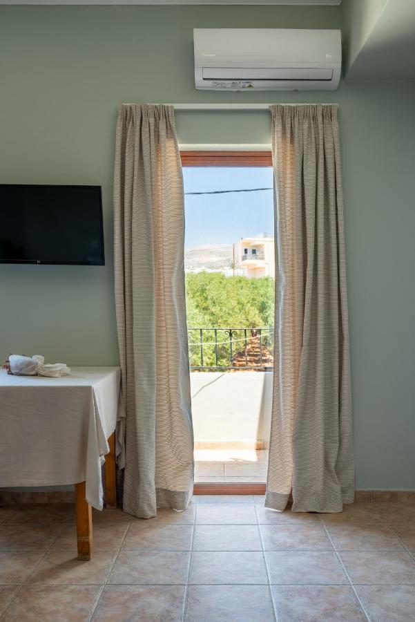 Serenity Hideaway Палеохора Экстерьер фото