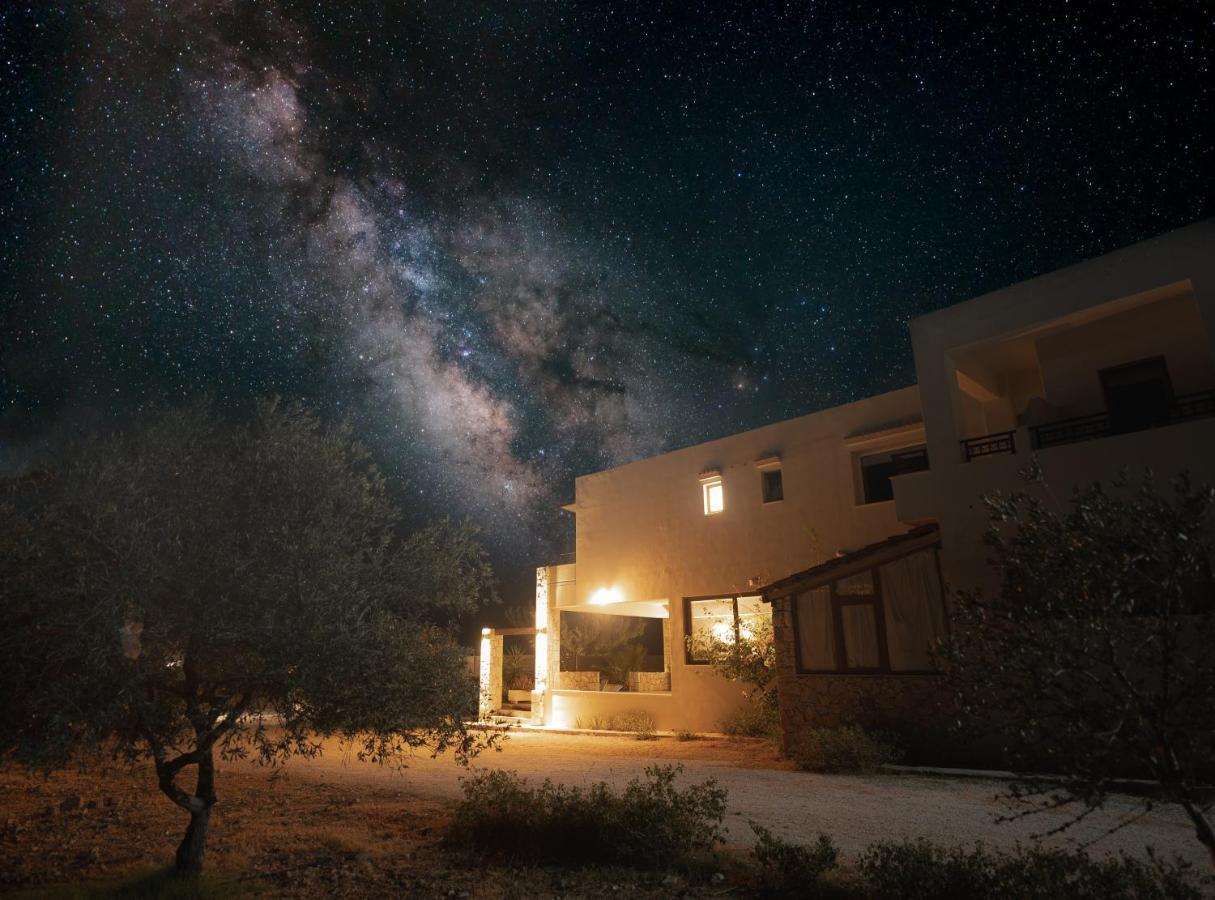 Serenity Hideaway Палеохора Экстерьер фото